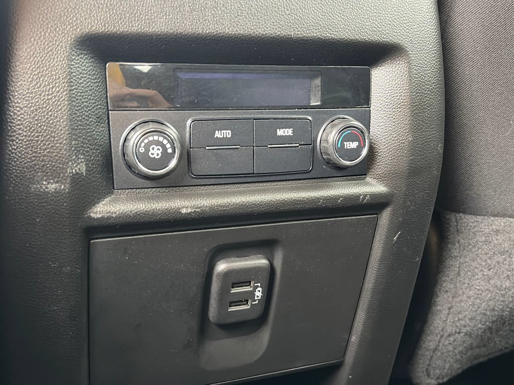 Used 2021 Chevrolet Traverse LT AWD/4WD image 9