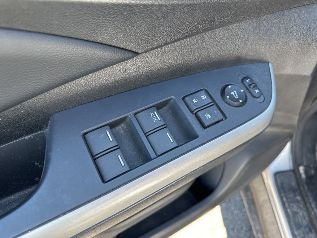 Used 2014 Honda CR-V EX-L image 17
