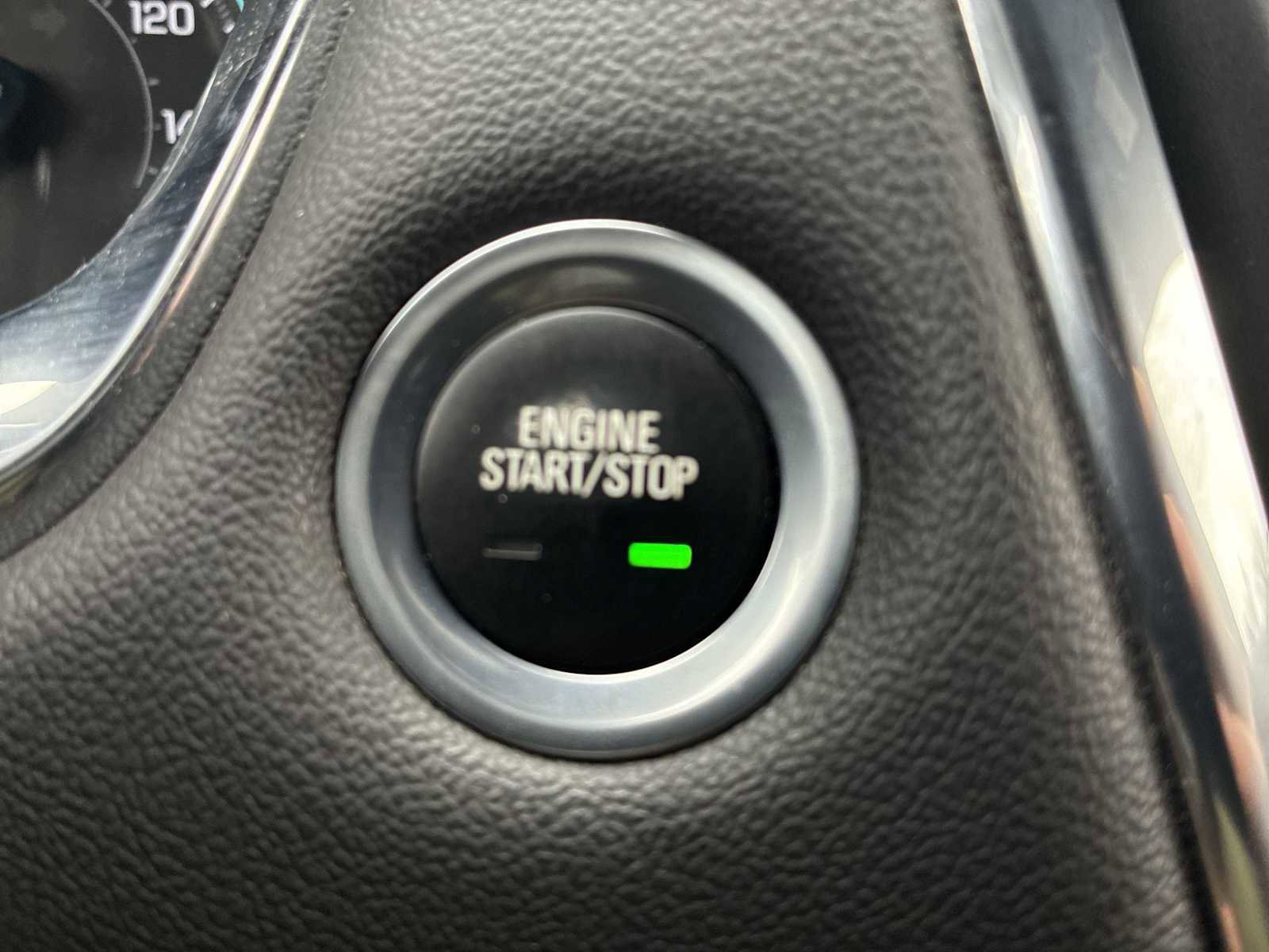 Certified 2023 Chevrolet Traverse LT image 16