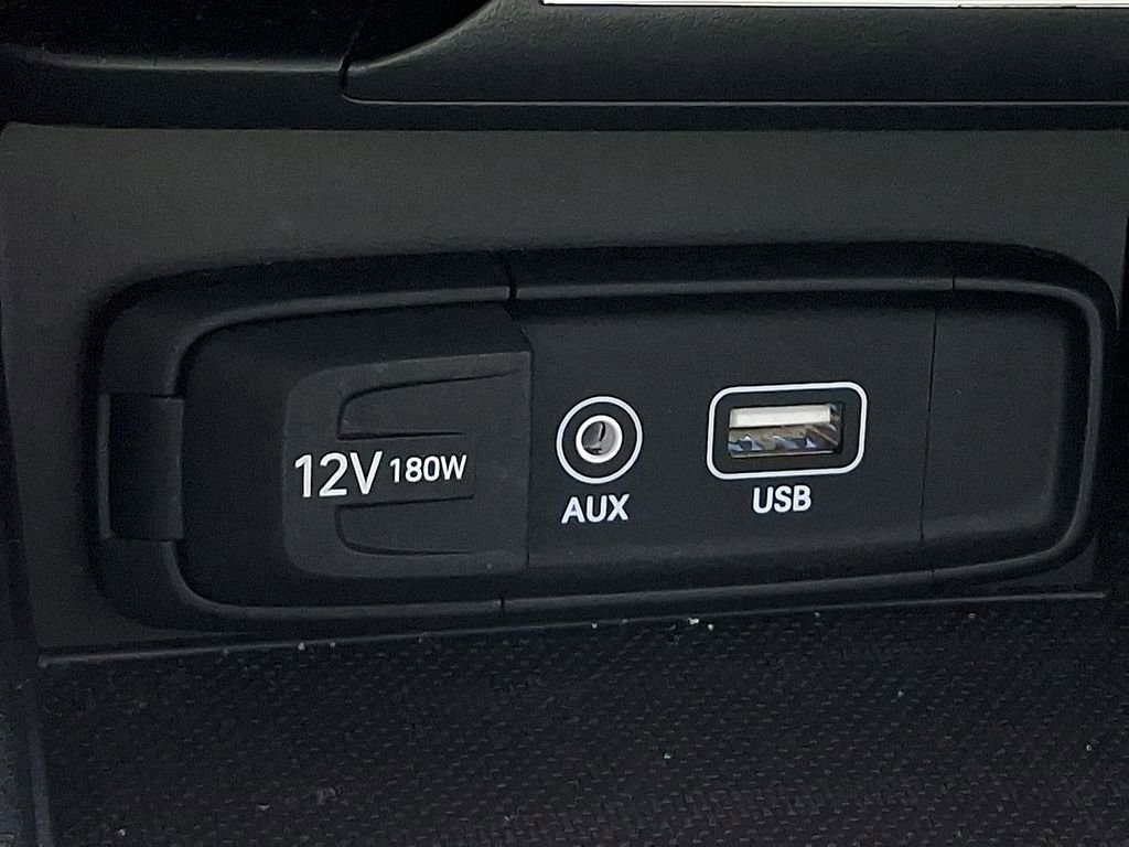 Used 2019 Genesis G70 2.0T Advanced w/ Elite Package image 27