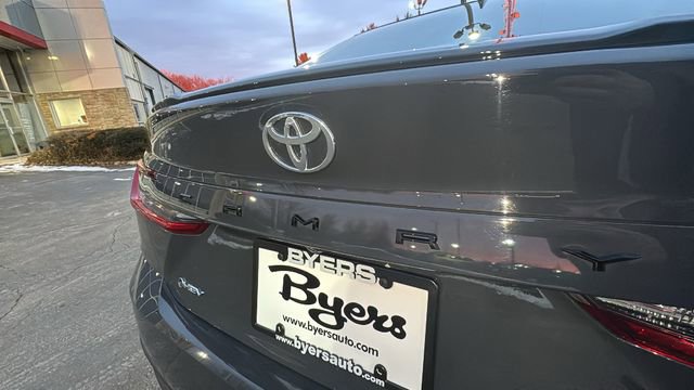 Used 2025 Toyota Camry SE image 35