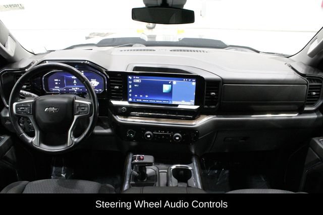 Used 2023 Chevrolet Silverado 1500 LT Trail Boss AWD/4WD image 13