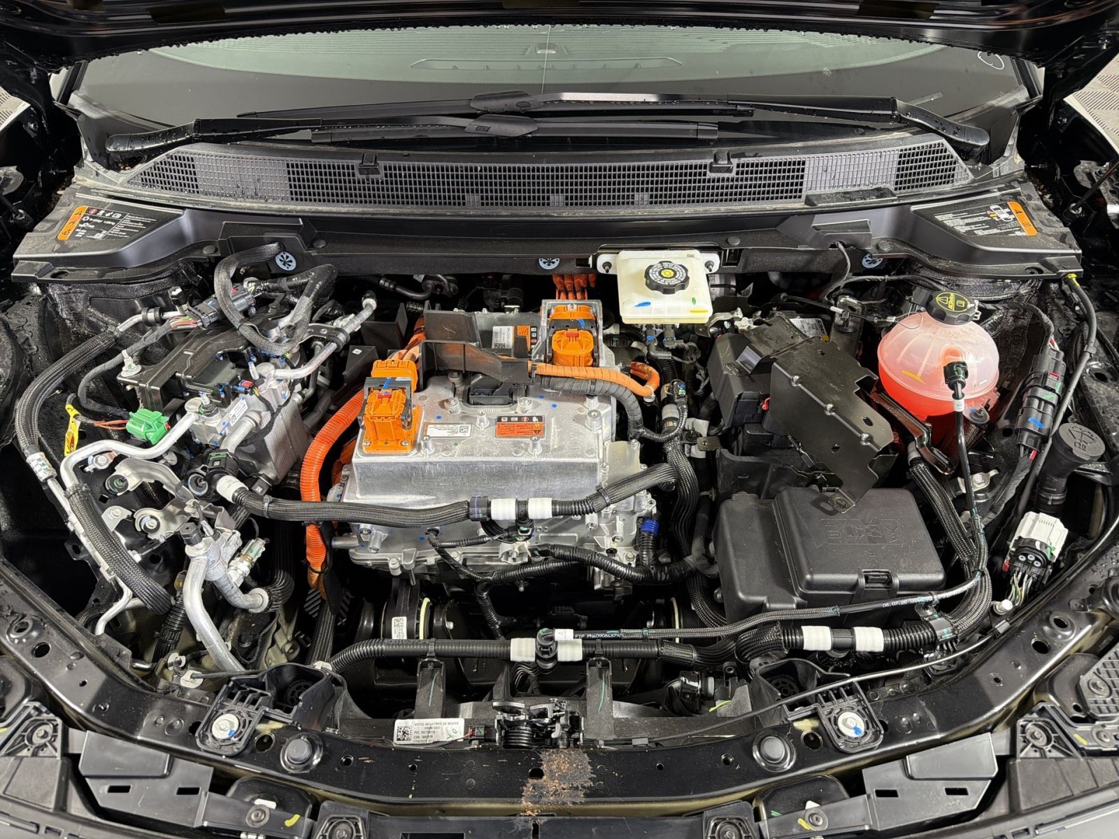 New 2026 Chevrolet Equinox EV LT AWD/4WD image 27