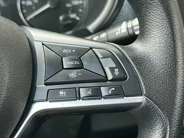 Used 2024 Nissan Kicks SV FWD image 29