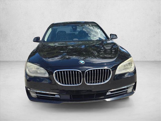 Used 2013 BMW 750Li RWD image 2