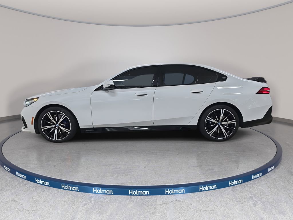 Used 2026 BMW 530i w/ M Sport Package image 11