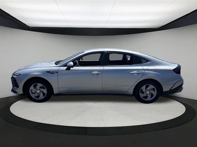 Certified 2025 Hyundai Sonata SE FWD image 9