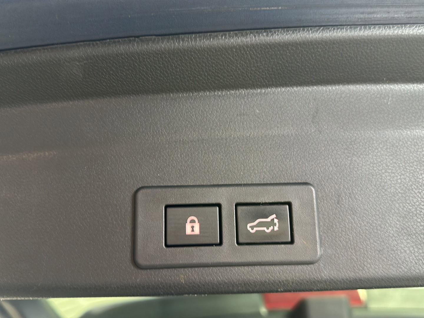 Used 2020 Subaru Ascent Touring w/ Popular Package #3 image 23