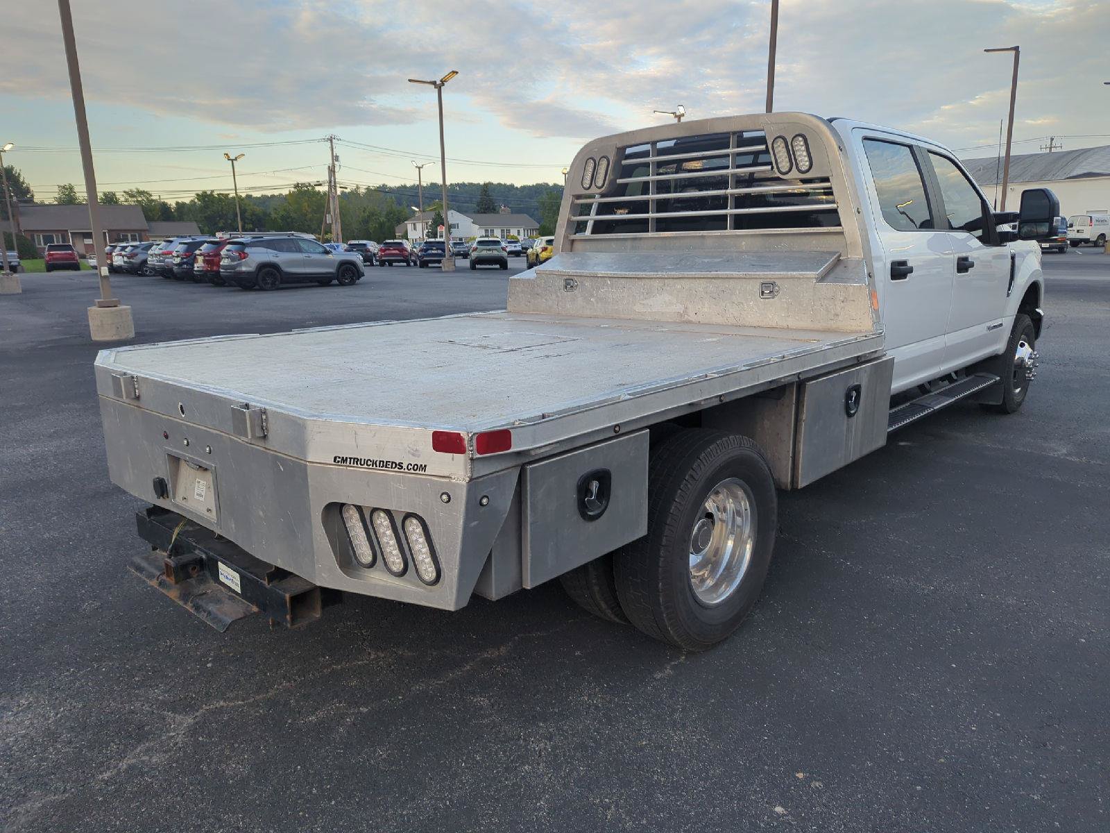 Used 2022 Ford F350 XL w/ Power Equipment Group AWD/4WD image 7