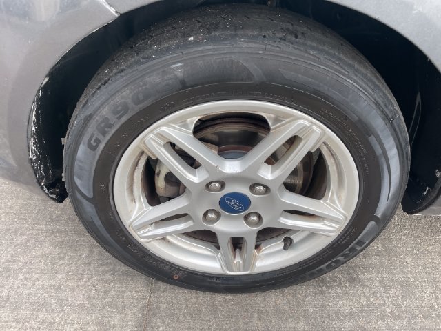 Used 2019 Ford Fiesta SE FWD image 28