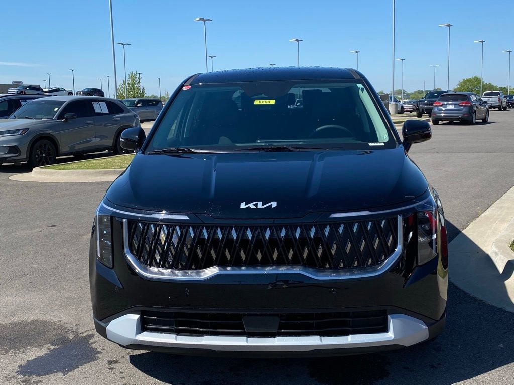 New 2026 Kia Carnival image 2