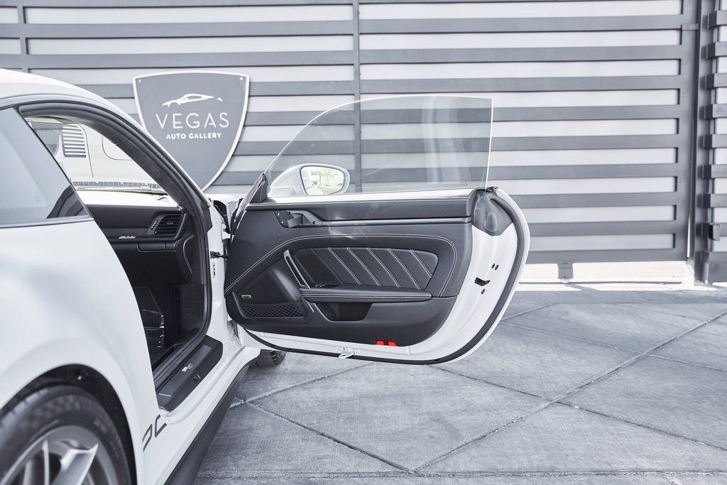 Used 2024 Porsche 911 GT3 RS w/ Extended Leather Package image 27