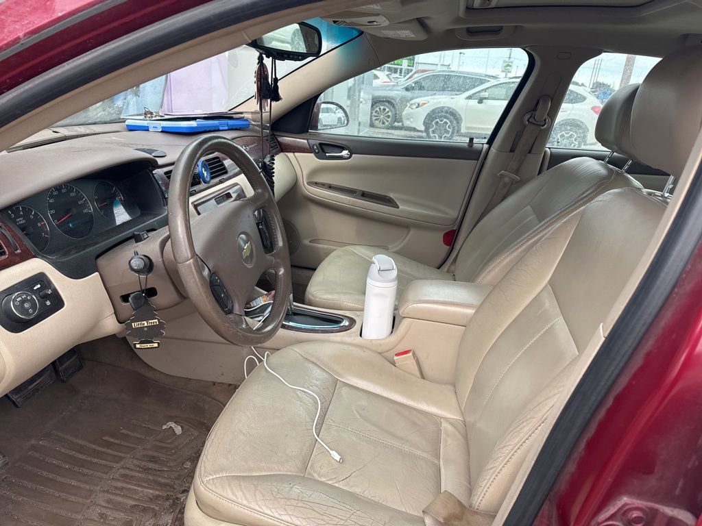 Used 2006 Chevrolet Impala LTZ image 12