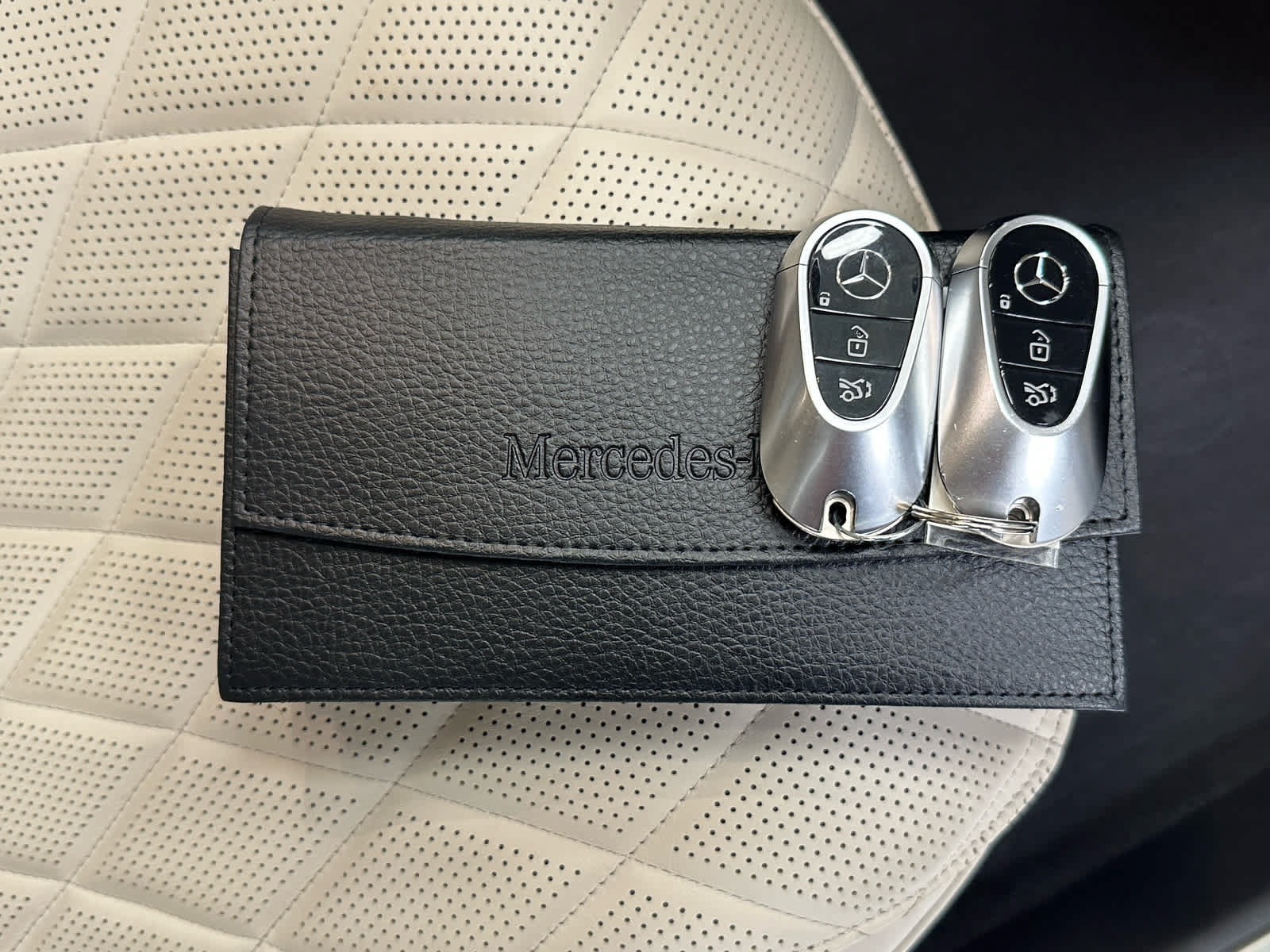 Used 2024 Mercedes-Benz S 580 4MATIC Sedan image 41