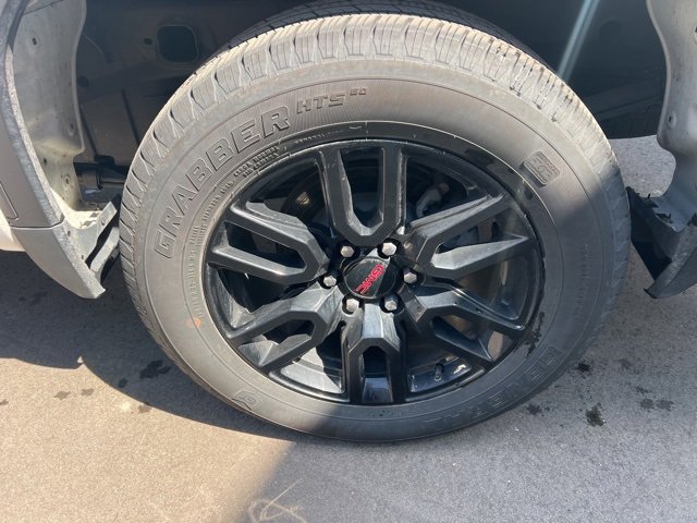 Used 2024 GMC Sierra 1500 Elevation image 9