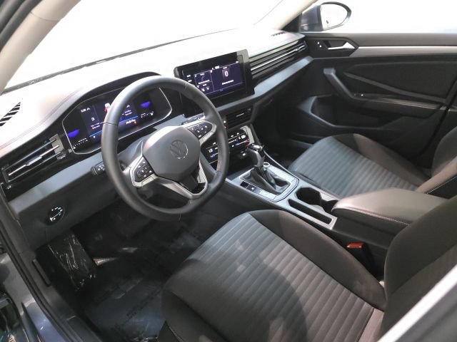 Used 2025 Volkswagen Jetta S image 24