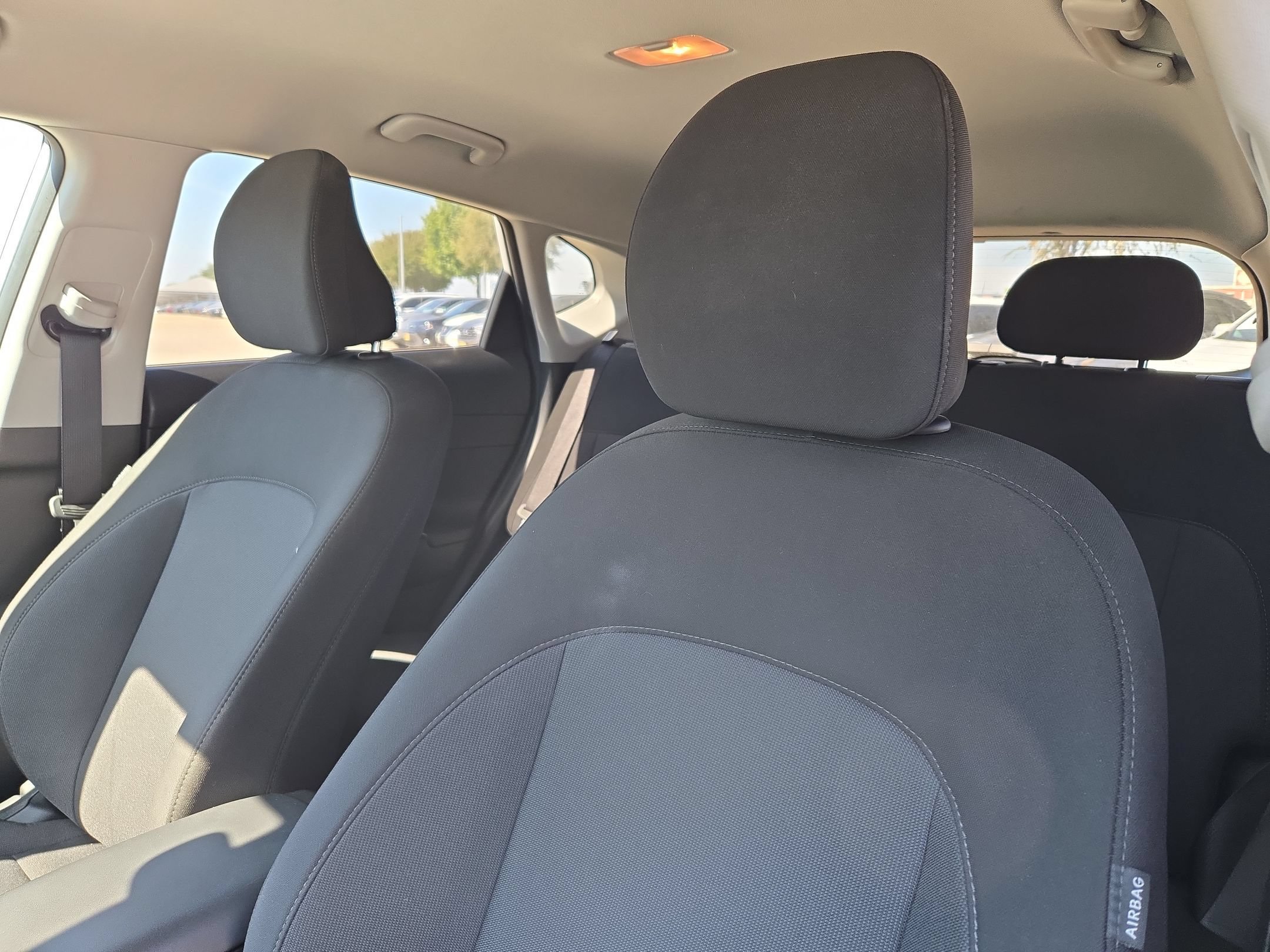 Used 2025 Hyundai Kona SEL AWD/4WD image 8