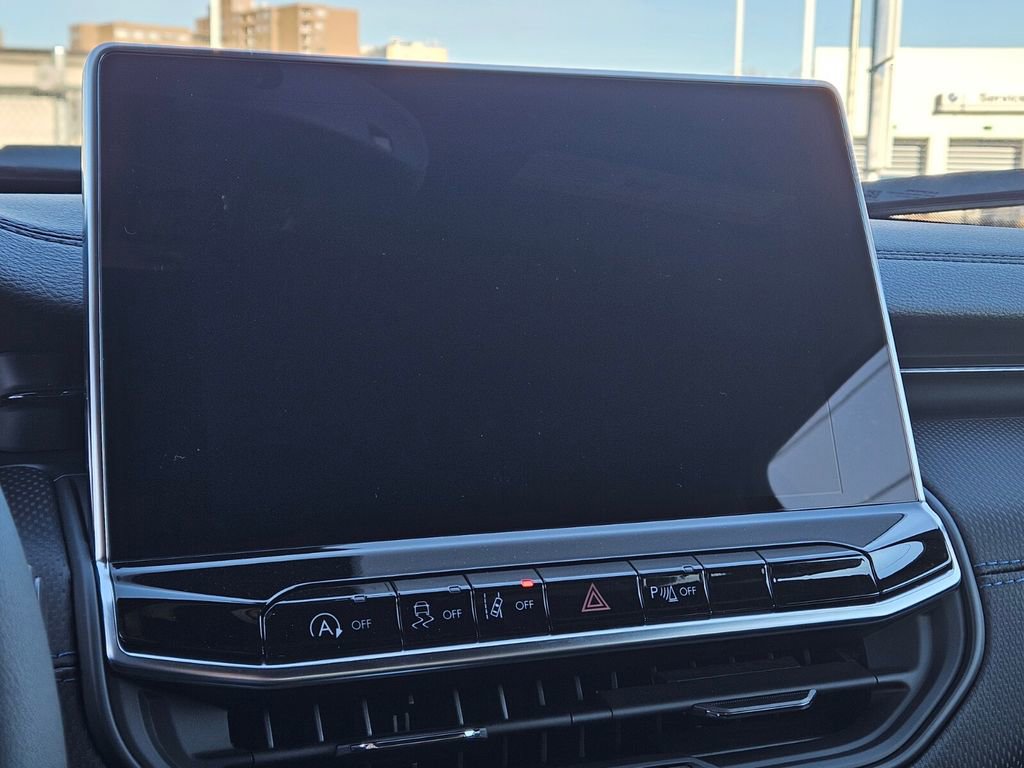 New 2026 Jeep Compass Limited AWD/4WD image 16