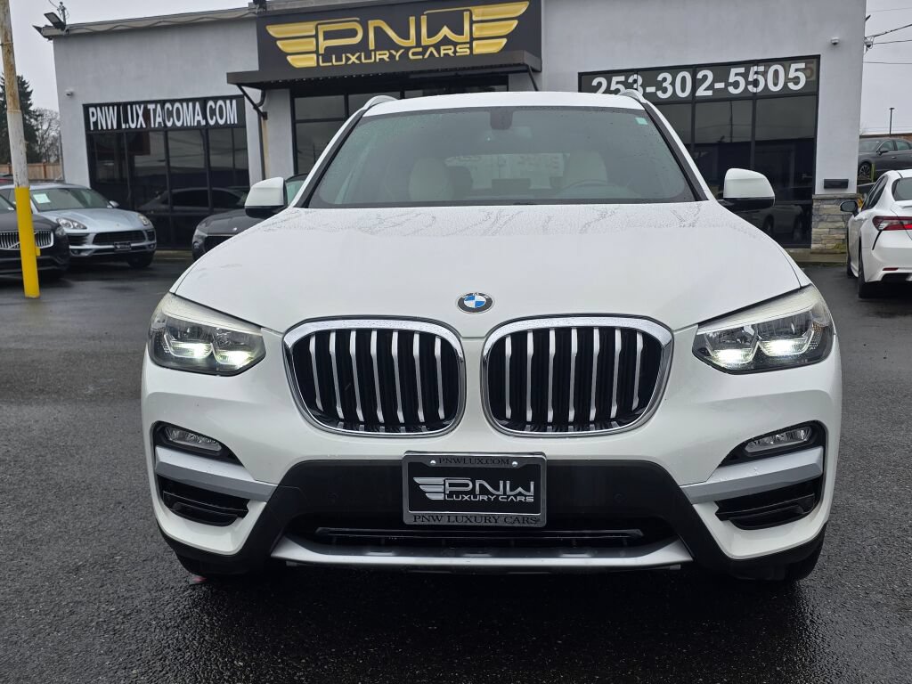 Used 2018 BMW X3 xDrive30i AWD/4WD image 3