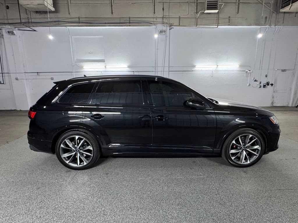 Used 2024 Audi SQ7 Premium Plus AWD/4WD image 13