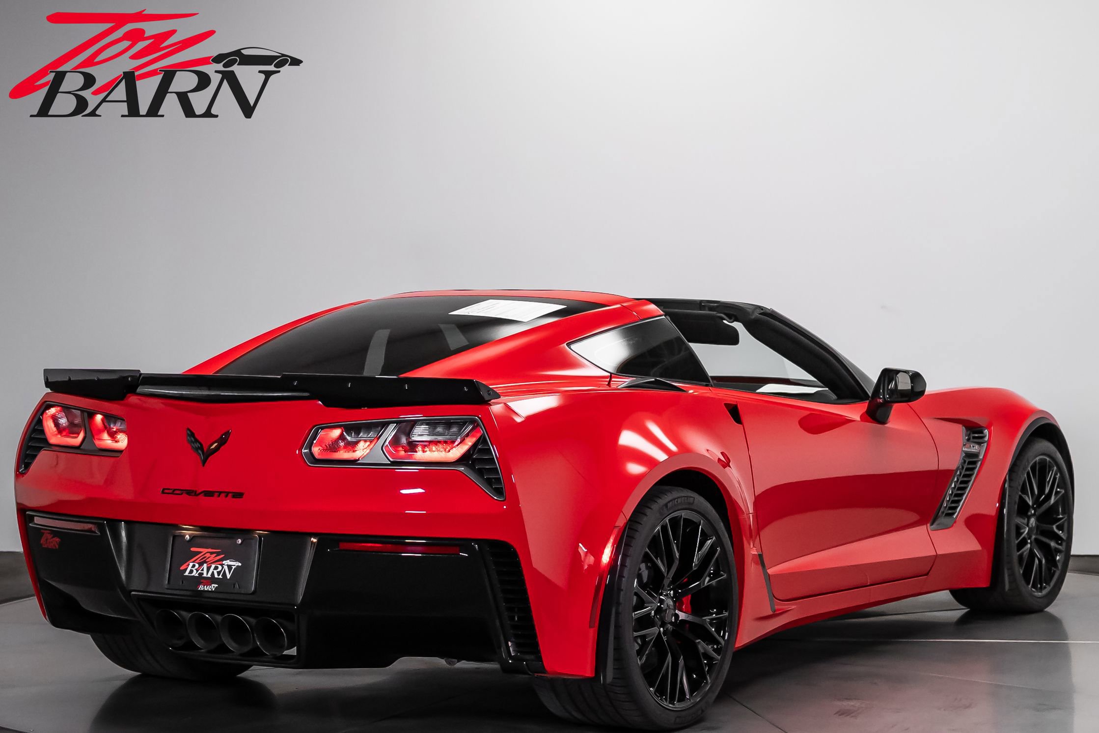 Used 2017 Chevrolet Corvette Z06 RWD image 5