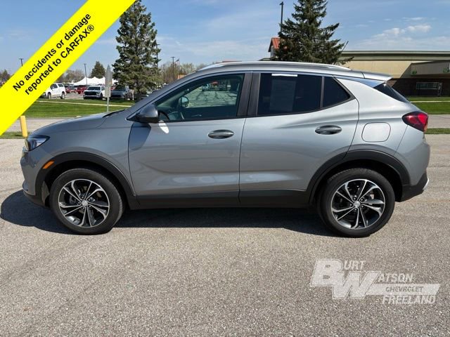 Used 2023 Buick Encore GX Select w/ Safety Package II AWD/4WD image 3