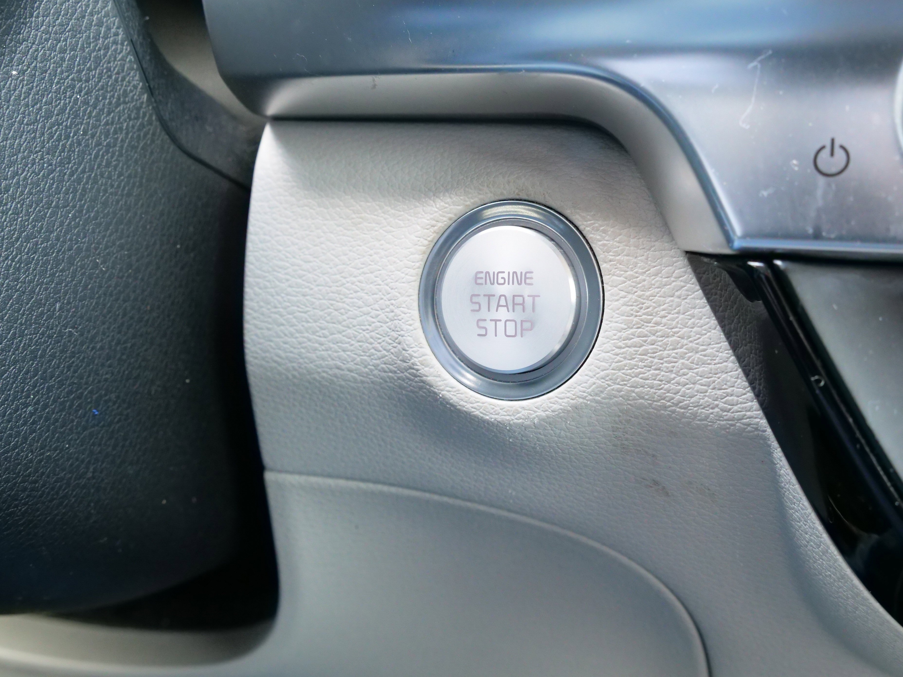 Used 2021 Kia Telluride EX w/ EX Premium Package image 26