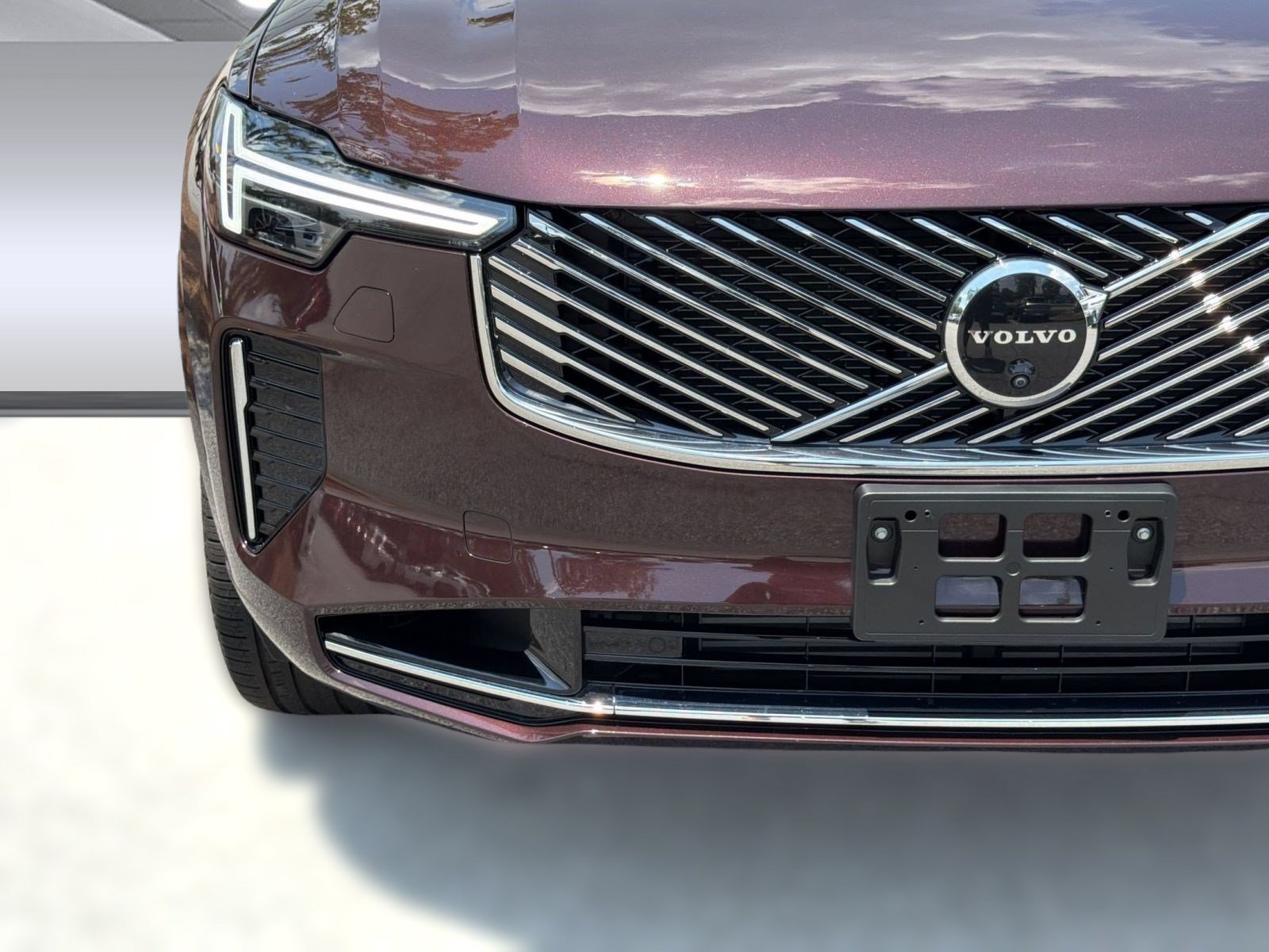 Certified 2025 Volvo XC90 T8 Ultra w/ Lounge Package AWD/4WD image 29