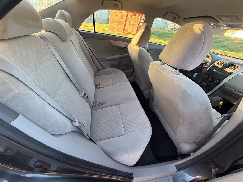 Used 2009 Toyota Corolla LE w/ All Weather Guard Pkg FWD image 37