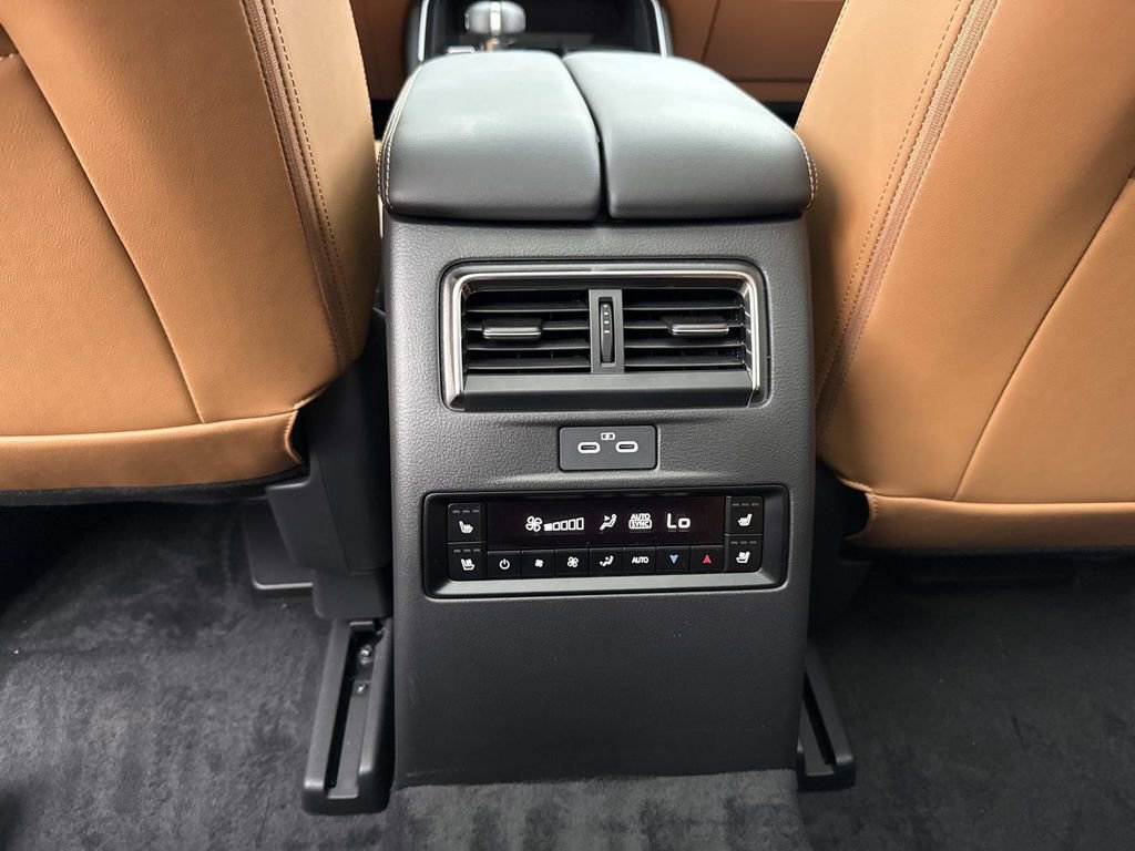 Certified 2025 MAZDA CX-90 3.3 Turbo S w/ Premium Plus image 26