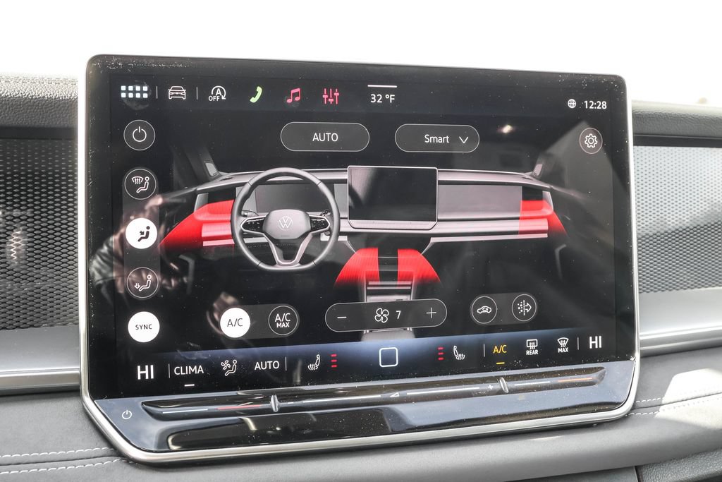 New 2026 Volkswagen Tiguan SE AWD/4WD image 30