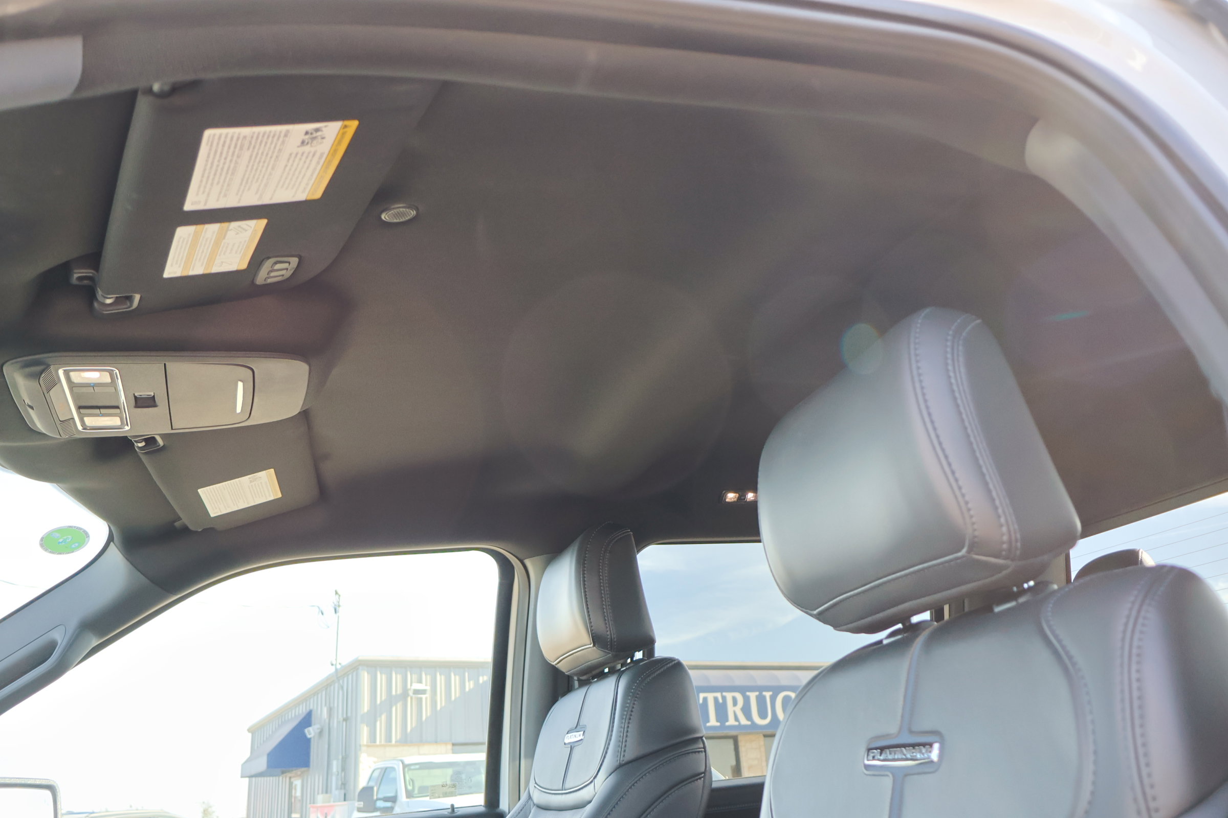 Certified 2025 Ford F150 Platinum w/ FX4 Off-Road Package image 18