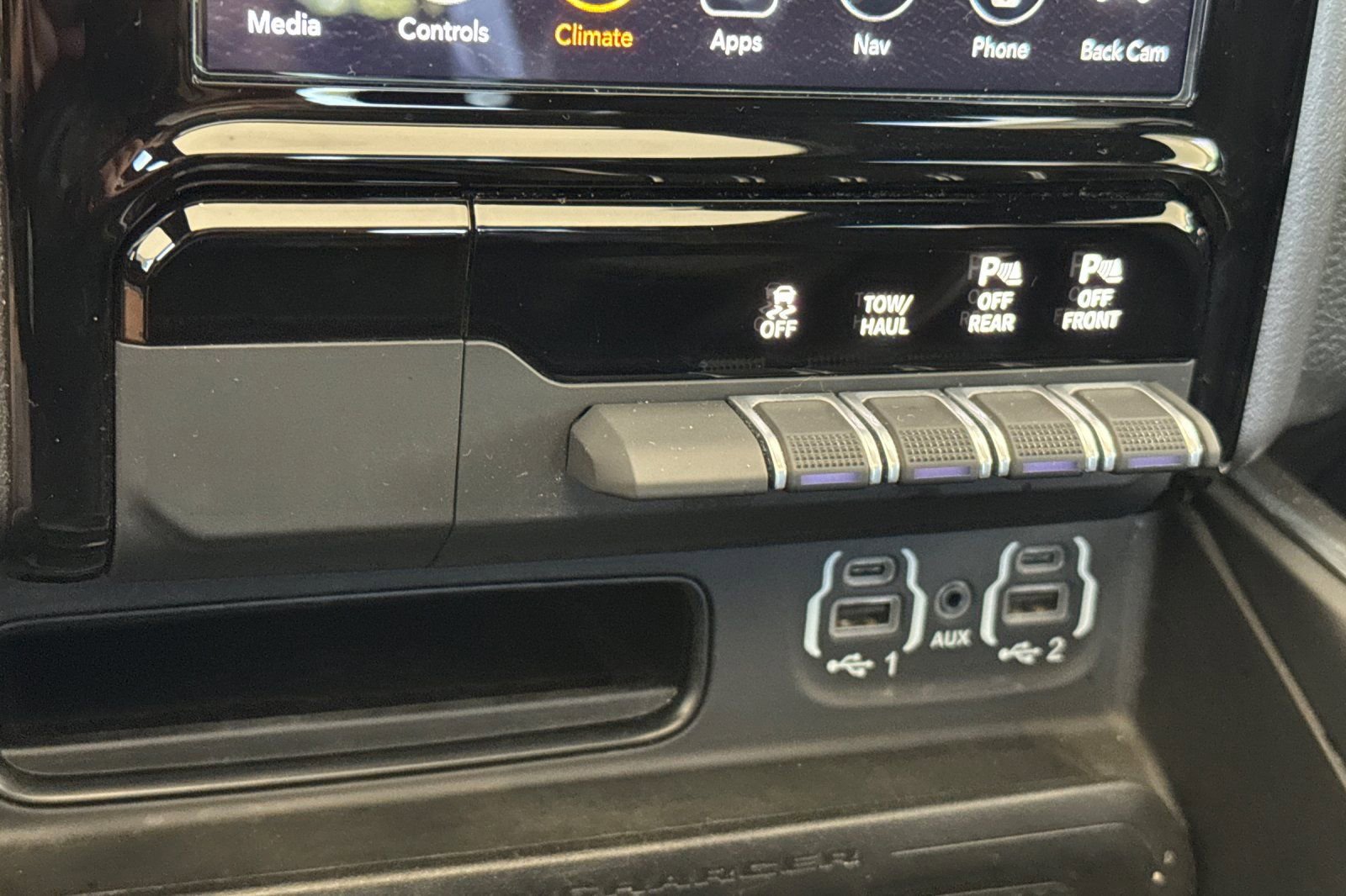 Used 2021 RAM 1500 Laramie AWD/4WD image 30