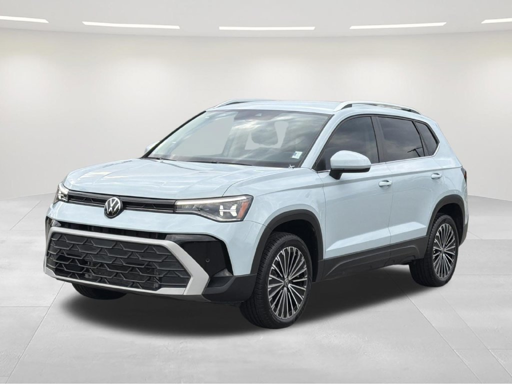 Used 2025 Volkswagen Taos SE