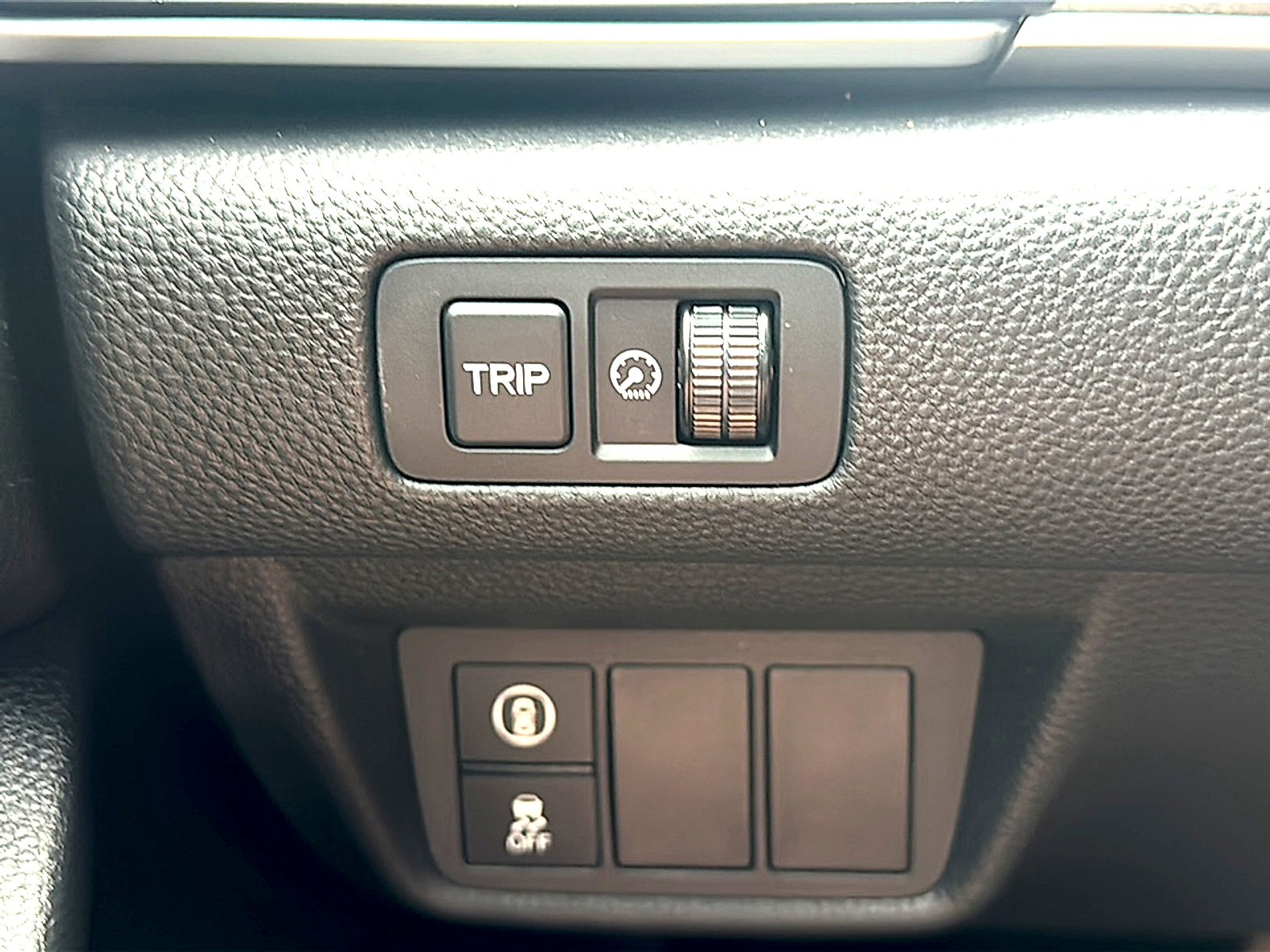 Used 2018 Honda Accord EX-L image 36
