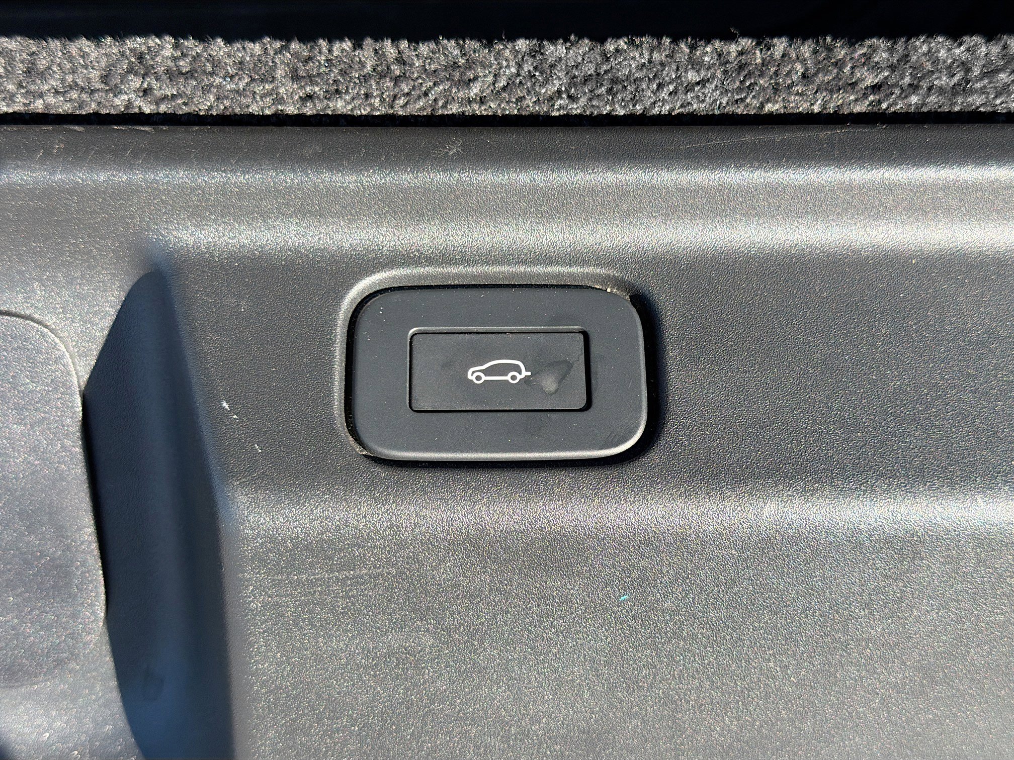 Used 2024 Land Rover Range Rover Long Wheelbase SE image 47