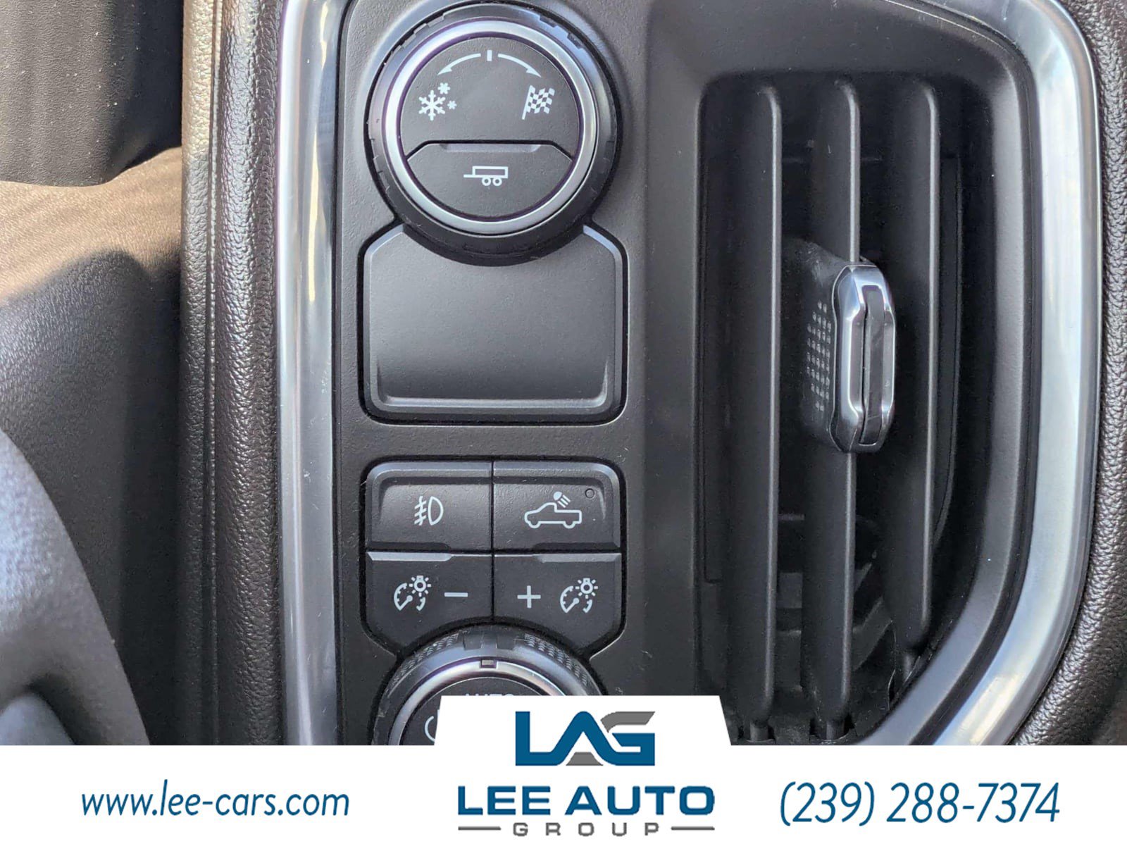 Used 2019 Chevrolet Silverado 1500 RST w/ All-Star Edition RWD image 18