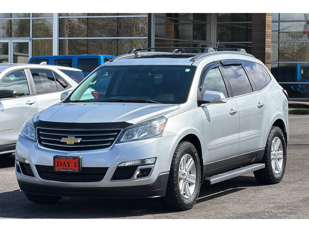Used 2014 Chevrolet Traverse LT w/ LPO, 'HIT The Road' Package image 10
