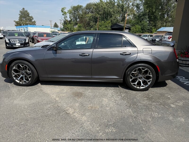Used 2015 Chrysler 300 S w/ 300S Premium Group RWD image 5