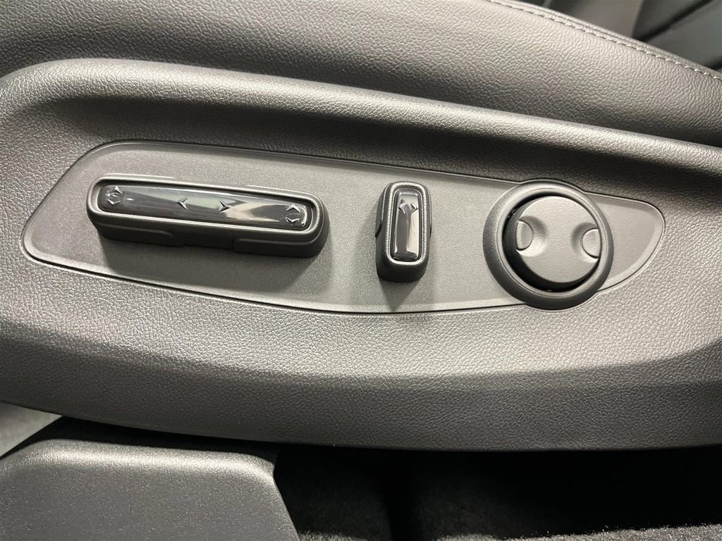 New 2026 Honda CR-V EX-L image 13