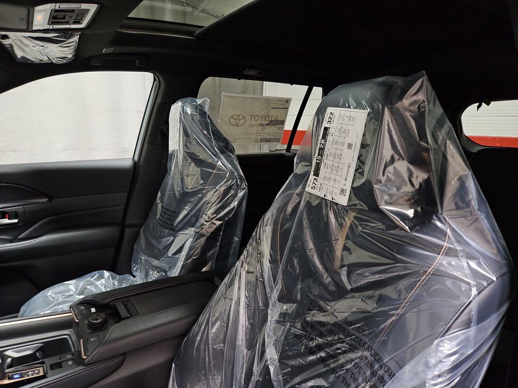 New 2026 Toyota Grand Highlander AWD Hybrid image 11