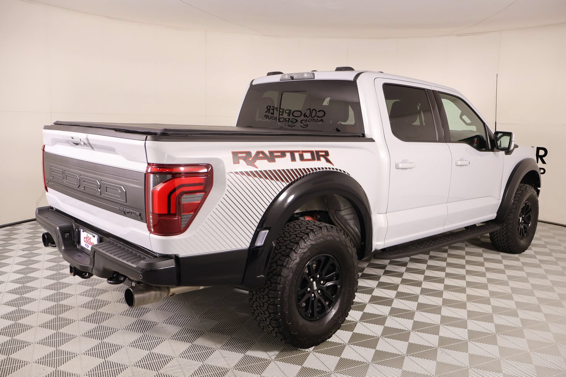 Used 2025 Ford F150 Raptor AWD/4WD image 21