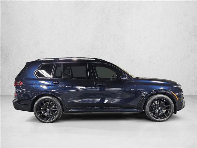 Used 2024 BMW X7 xDrive40i w/ Executive Package AWD/4WD image 4