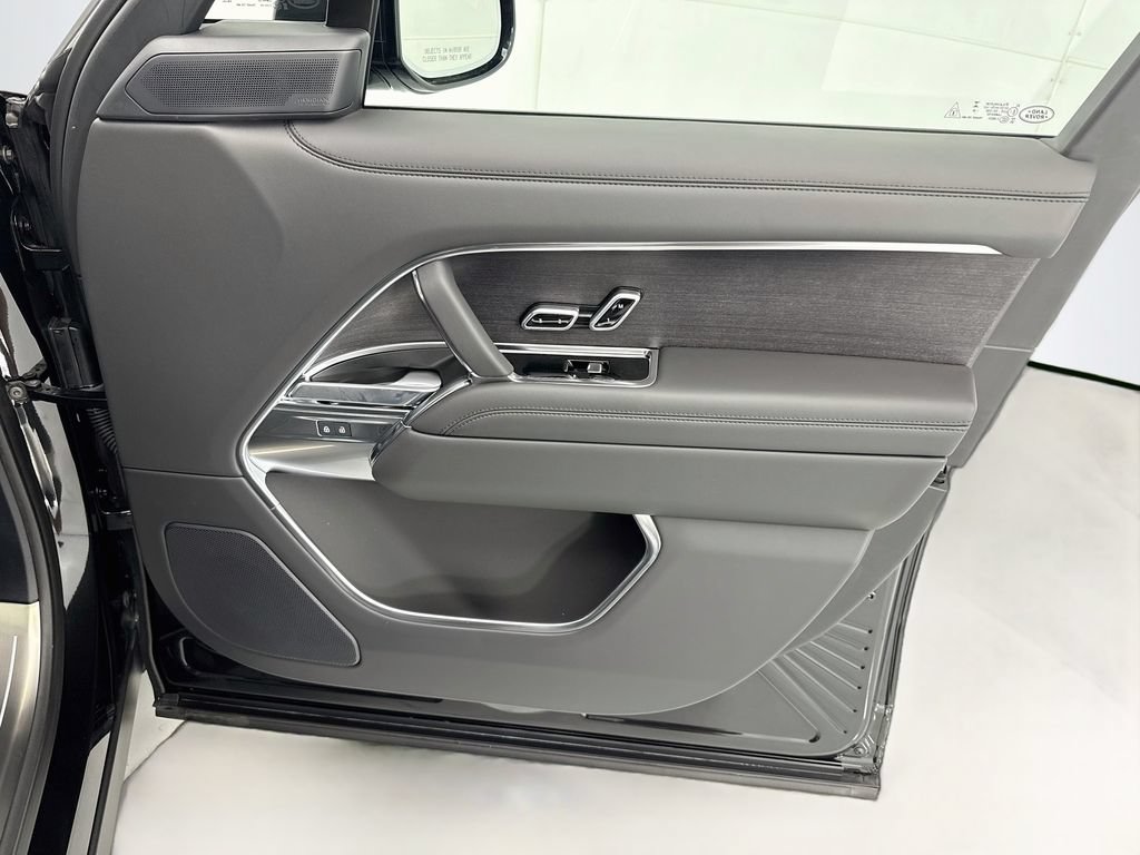 New 2026 Land Rover Range Rover SE AWD/4WD image 25
