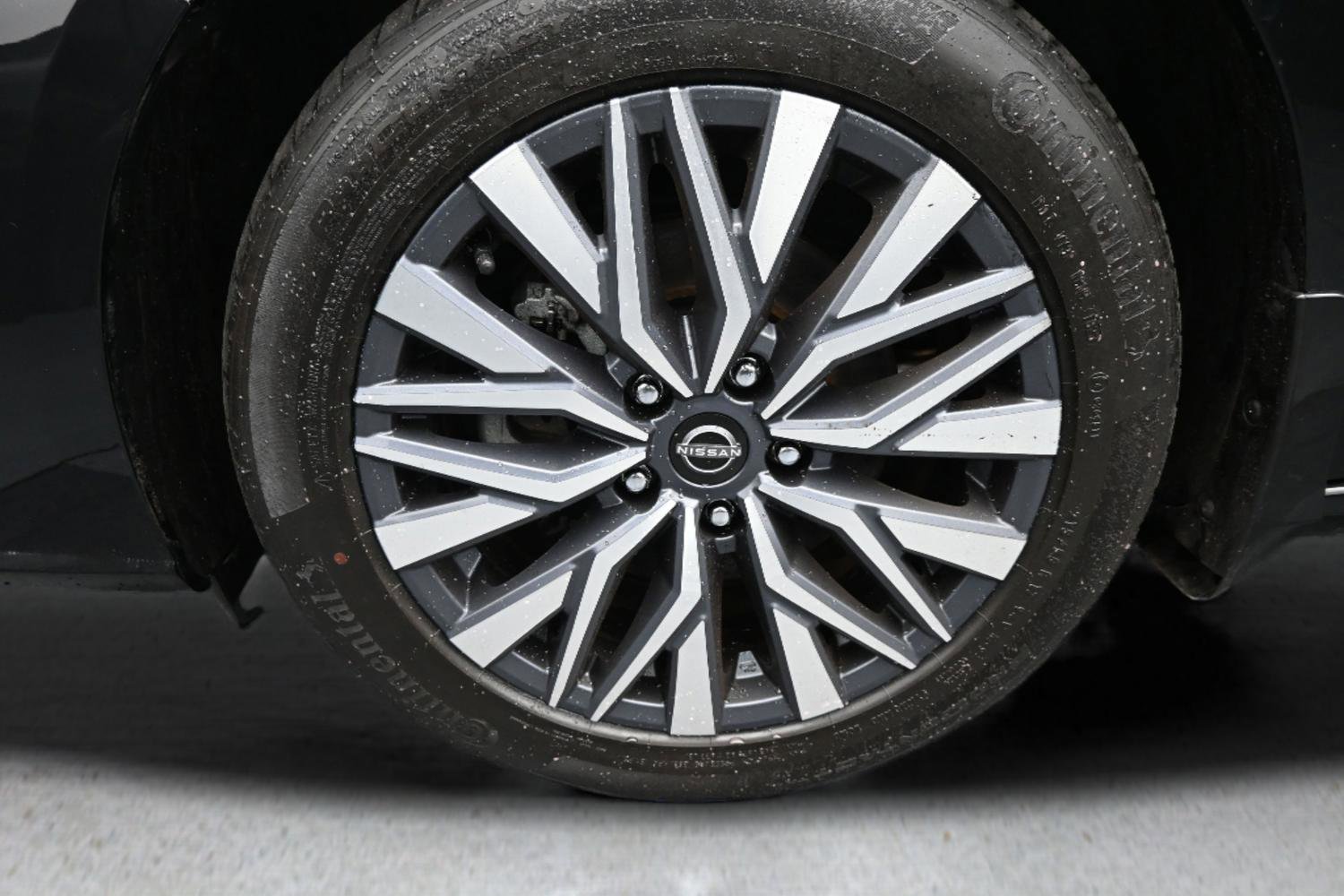 Used 2023 Nissan Altima 2.5 SV image 24