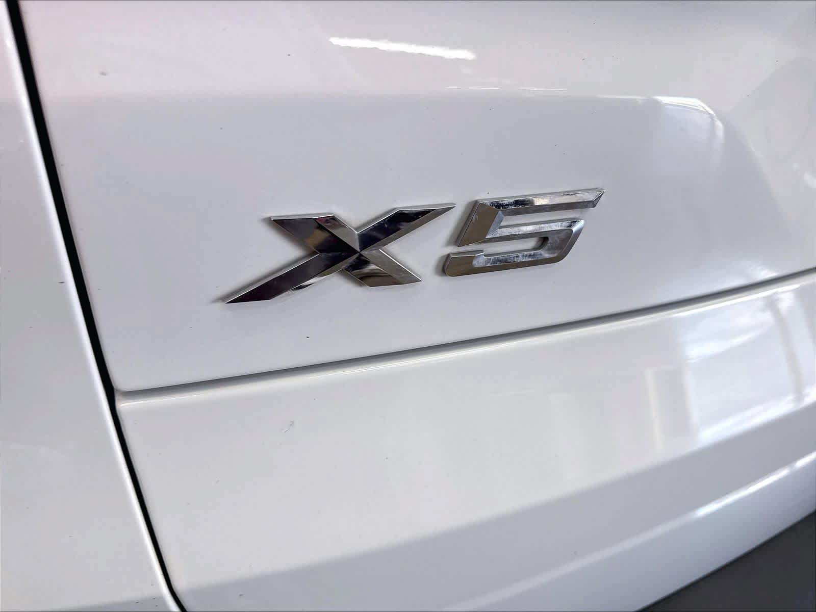 Used 2020 BMW X5 xDrive40i w/ Convenience Package AWD/4WD image 11