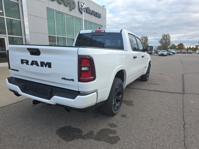 New 2026 RAM 1500 4x4 Crew Cab image 5
