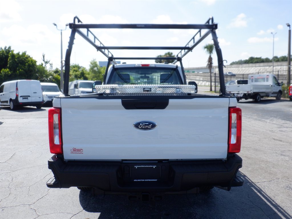 Used 2024 Ford F250 XL image 4