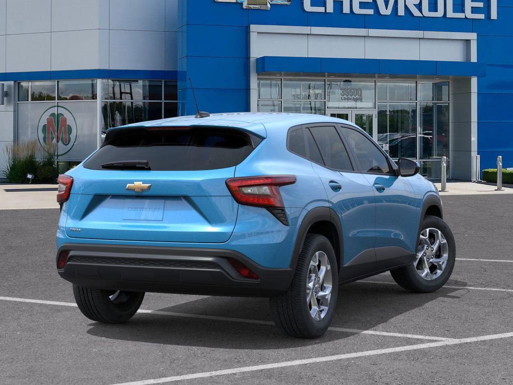 New 2026 Chevrolet Trax LS image 4