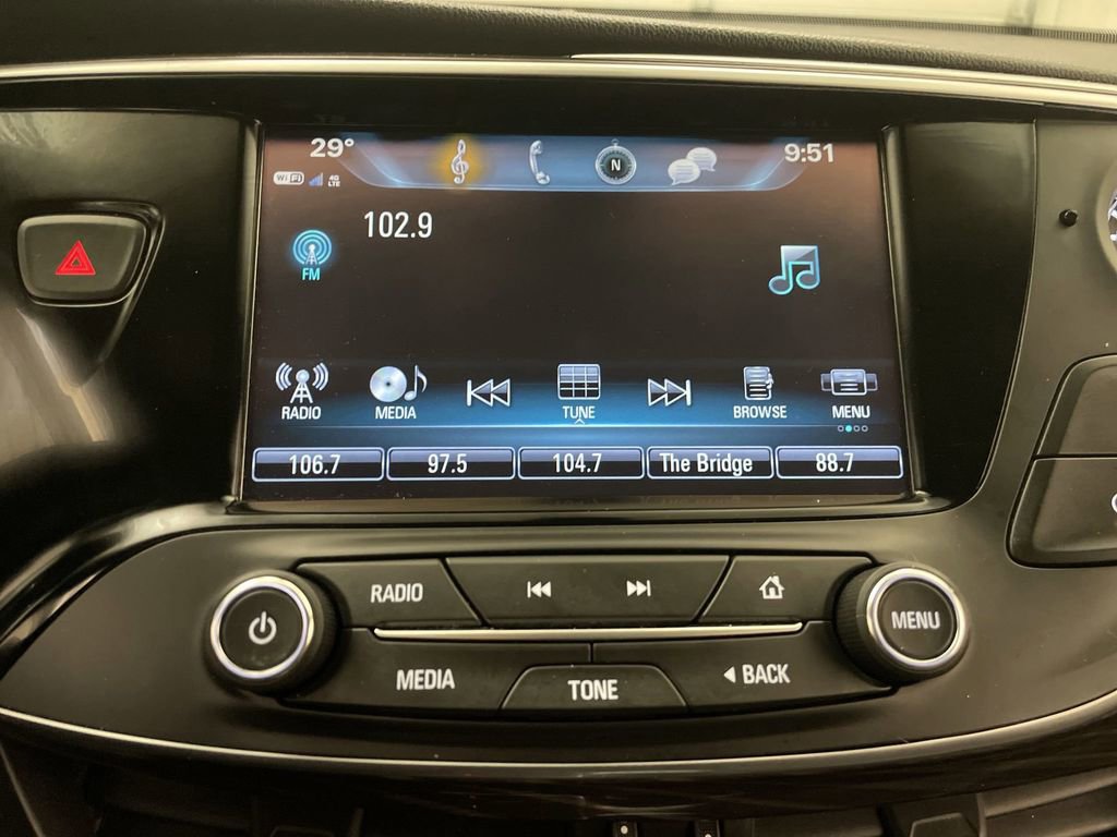 Used 2020 Buick Envision Essence FWD image 7